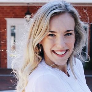 Meet your Posher, Cami